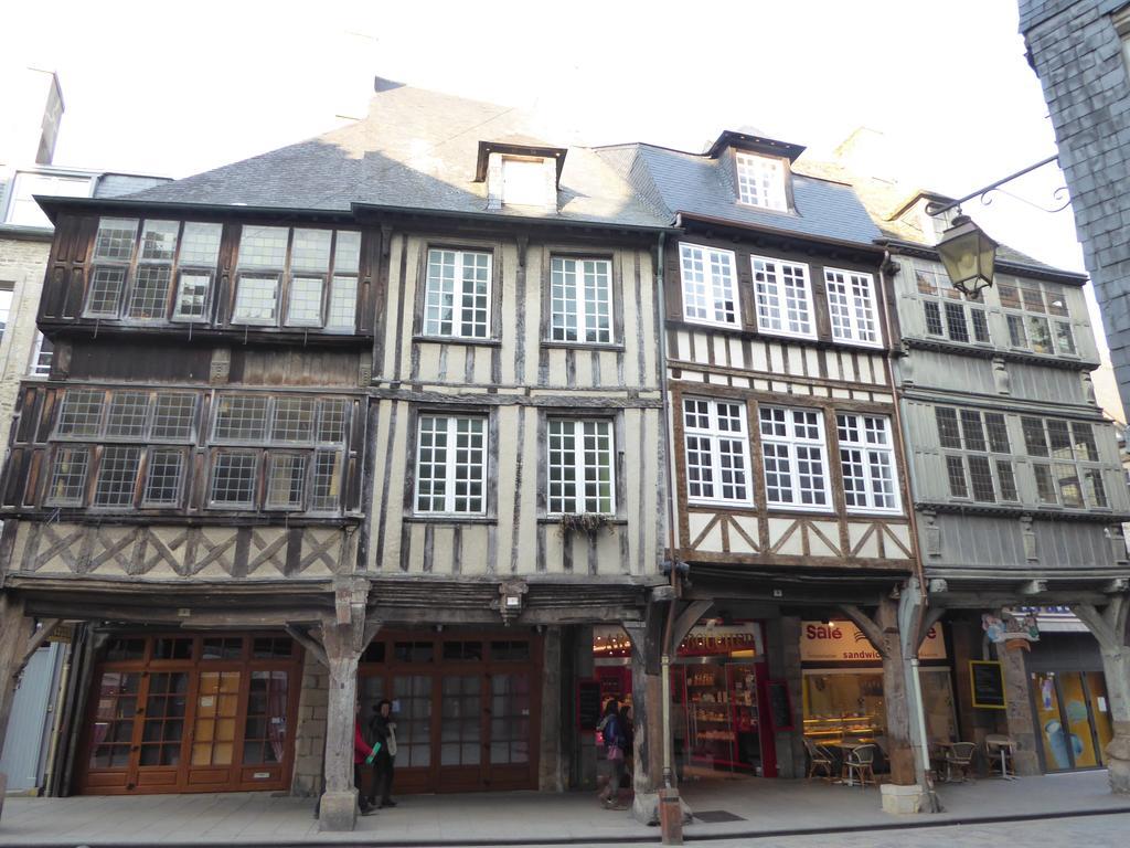 Appartement Des Remparts ディナン エクステリア 写真